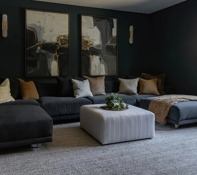 19 Stunning Moody Living Room Decor Ideas